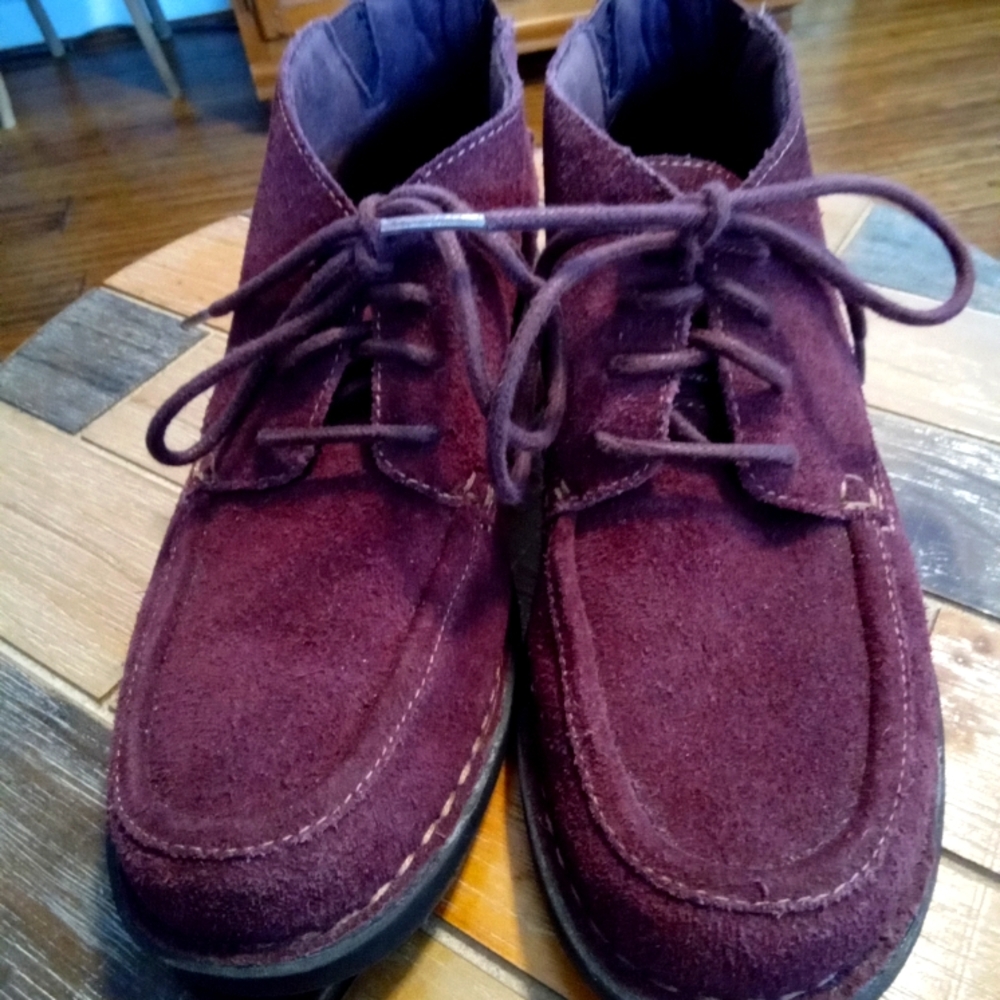 Women's Clarks Chukka Leather Burgundy Suede Ankle Lace Up Boots Size 7